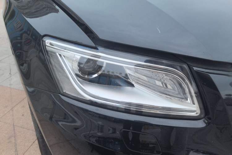 Used Audi Q5 2016 40 TFSI Technology Edition Right Front Headlight