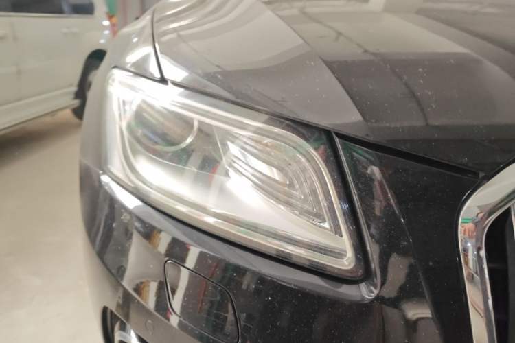 Used Audi Q5 2016 40 TFSI Technology Edition Right Front Headlight