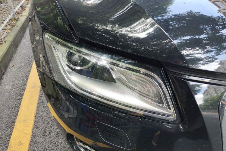 Used Audi Q5 2016 40 TFSI Technology Edition Right Front Headlight