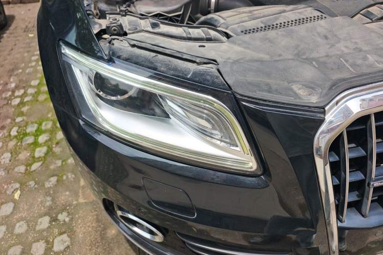 Used Audi Q5 2016 40 TFSI Technology Edition Right Front Headlight