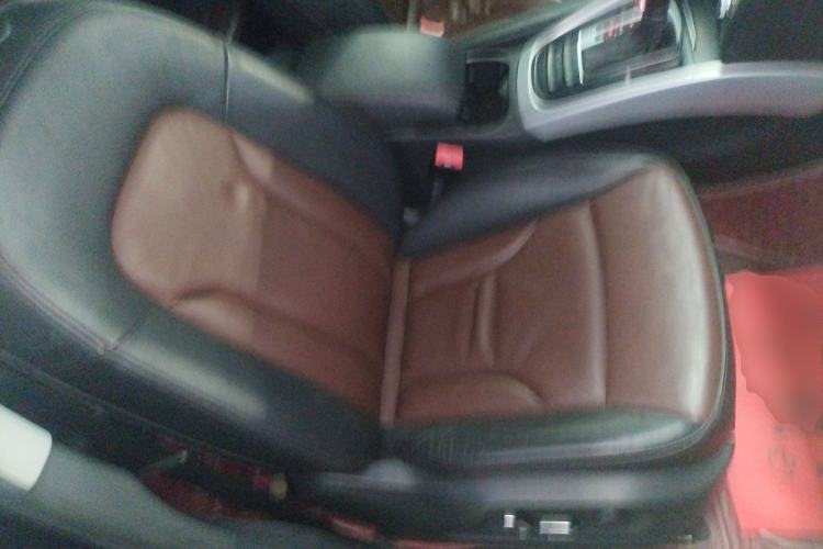 Used Audi Q5 2016 40 TFSI Technology Edition Right Front Seat