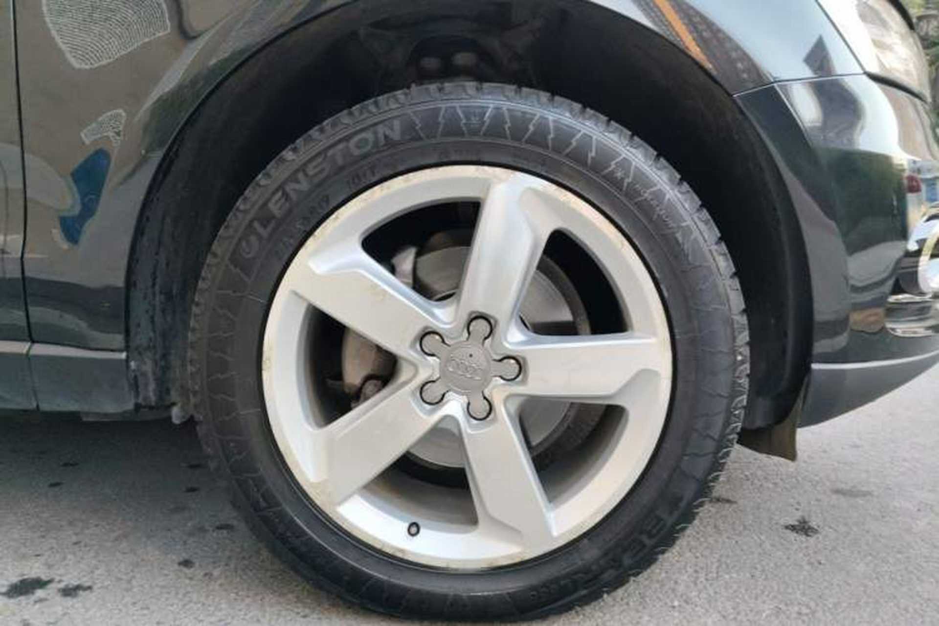 Used Audi Q5 2016 40 TFSI Technology Edition Right Front Wheel Hub