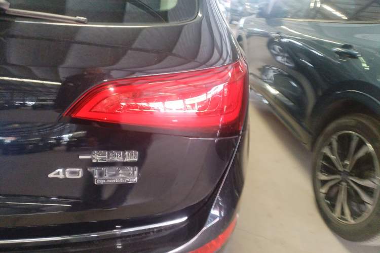 Used Audi Q5 2016 40 TFSI Technology Edition Right Rear Taillight