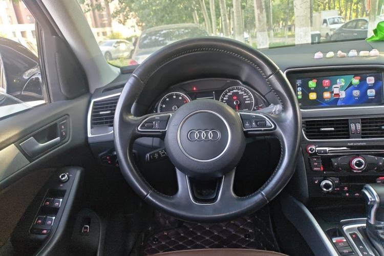 Used Audi Q5 2016 40 TFSI Technology Edition Steering Wheel