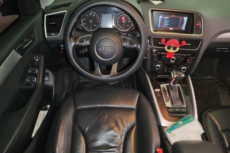 Used Audi Q5 2016 40 TFSI Technology Edition Steering Wheel