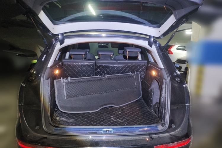 Used Audi Q5 2016 40 TFSI Technology Edition Trunk