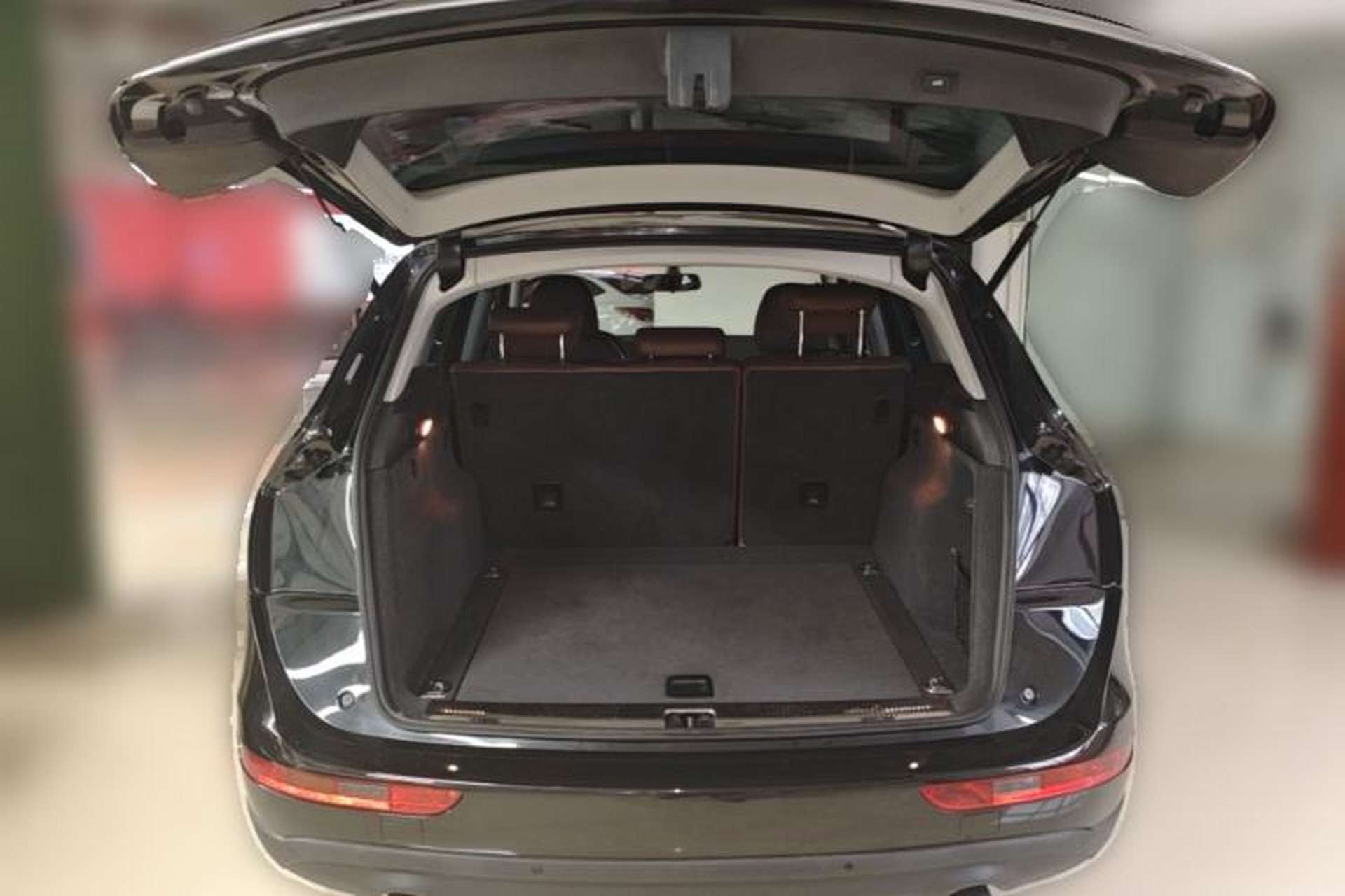 Used Audi Q5 2016 40 TFSI Trendy Edition Trunk
