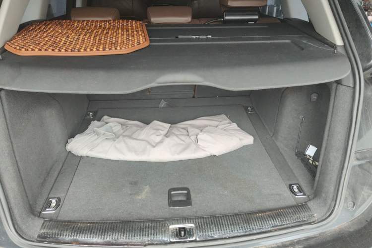 Used Audi Q5 2016 40 TFSI Comfort Model Trunk