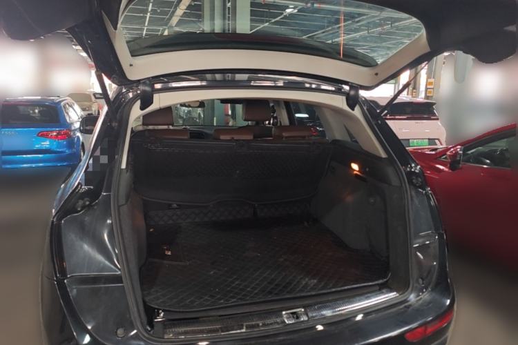 Used Audi Q5 2016 40 TFSI Technology Edition Trunk