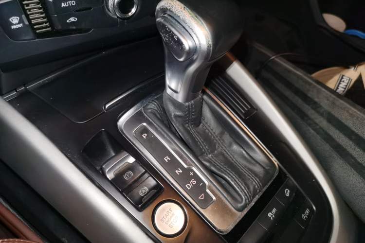 Used Audi Q5 2016 40 TFSI Trendy Edition Vehicle Key
