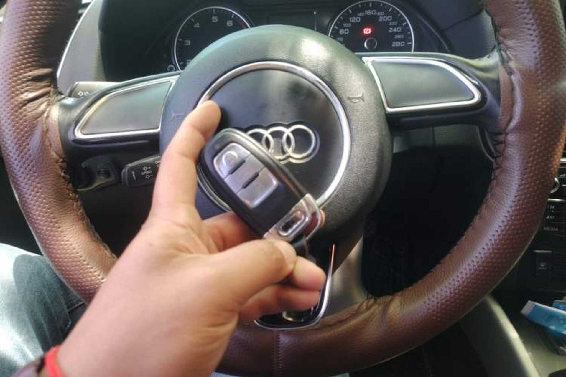 Used Audi Q5 2016 40 TFSI Trendy Edition Vehicle Key
