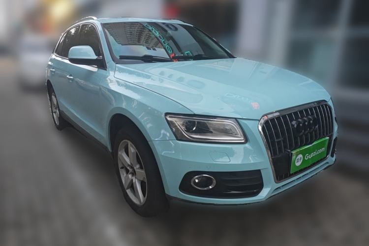 Used Audi Q5 2016 40 TFSI Technology Edition Front Right 45 Deg