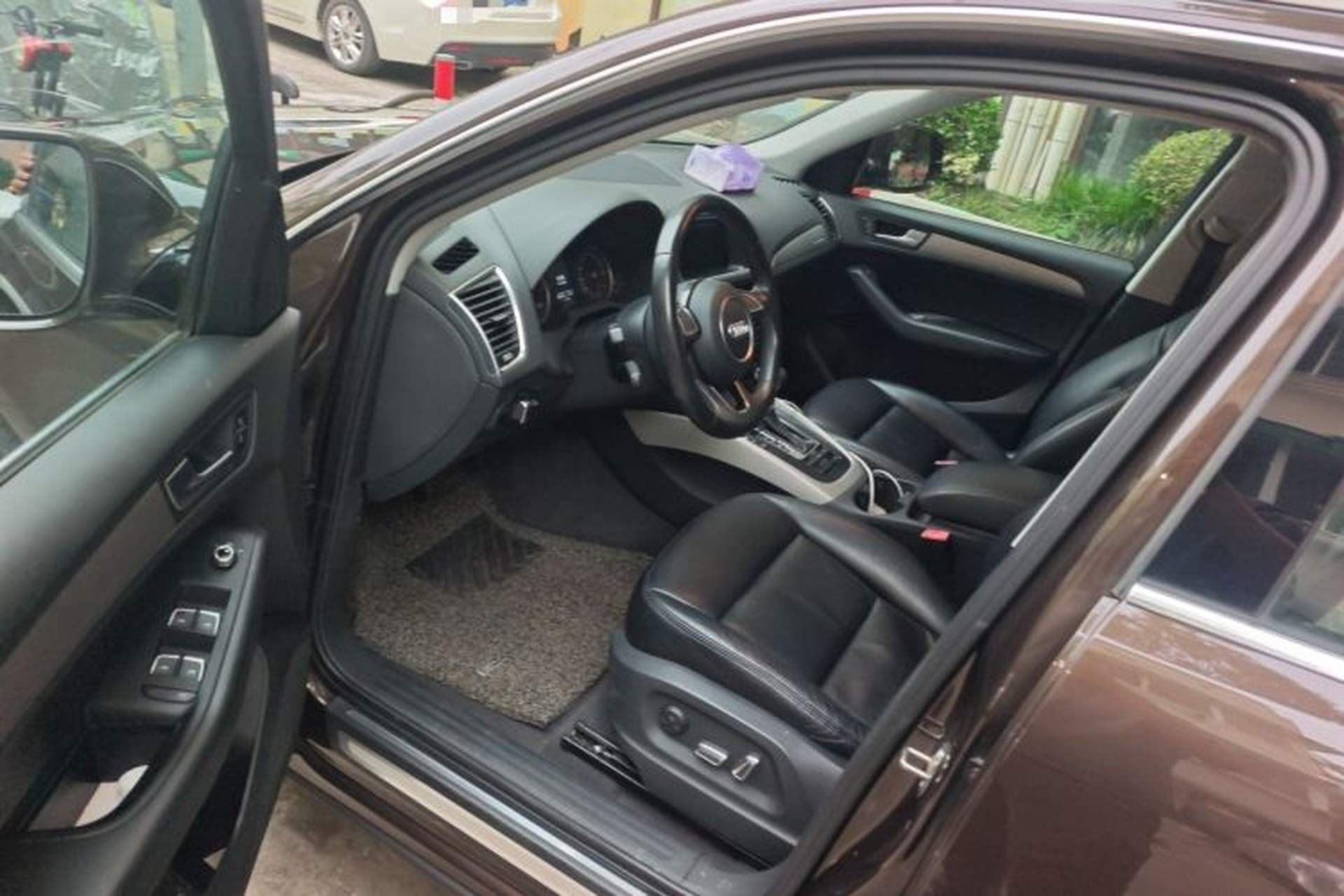 Used Audi Q5 2016 40 TFSI Trendy Edition Driver Seat