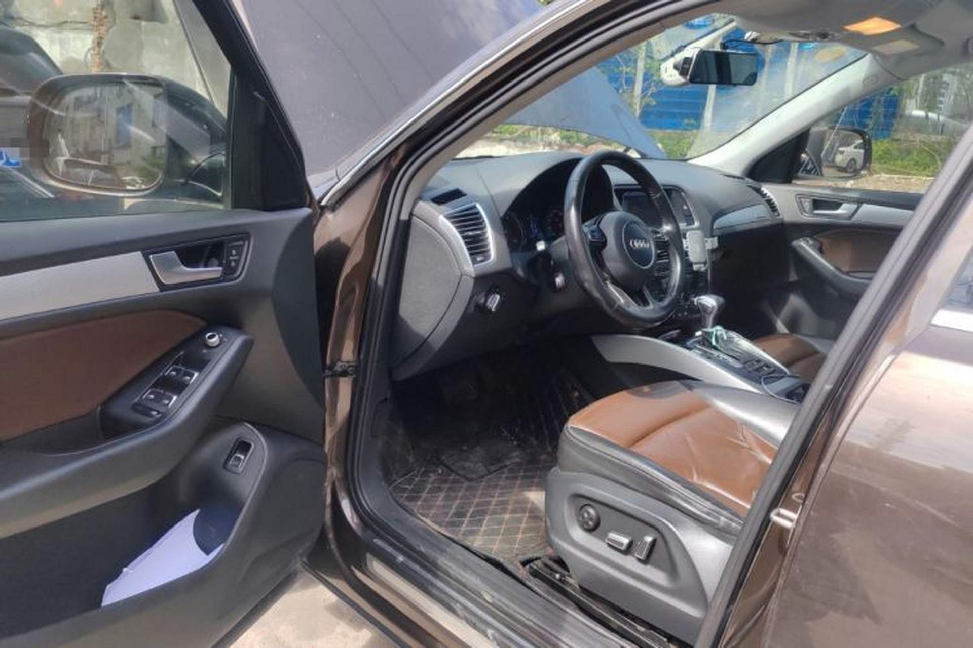 Used Audi Q5 2016 40 TFSI Technology Edition Driver Seat