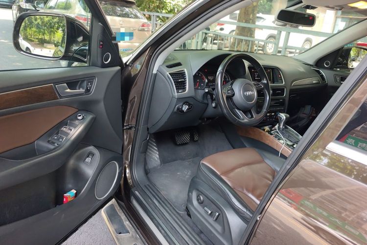 Used Audi Q5 2016 40 TFSI Comfort Model Driver Seat