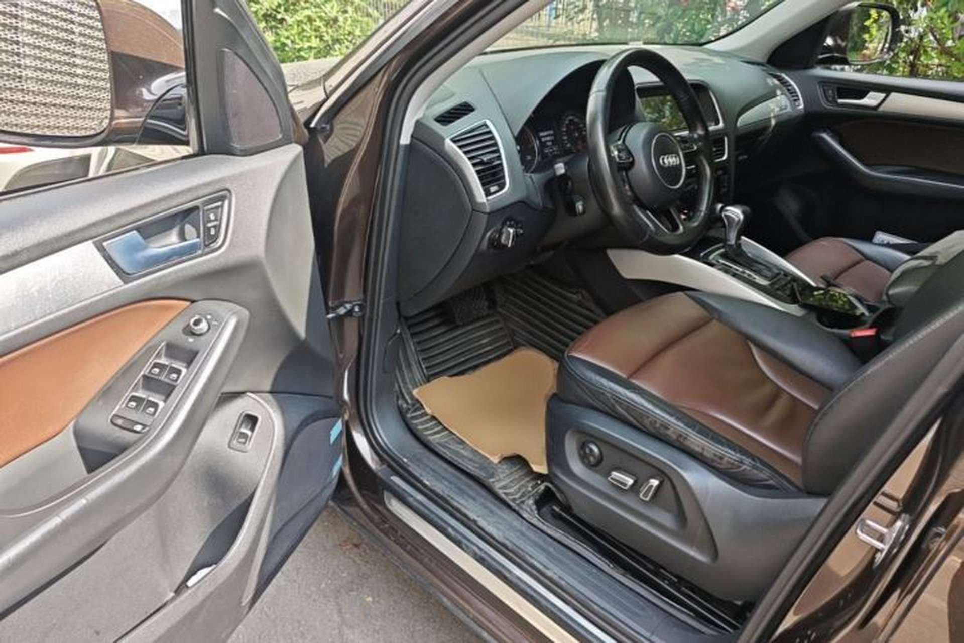 Used Audi Q5 2016 40 TFSI Technology Edition Driver Seat