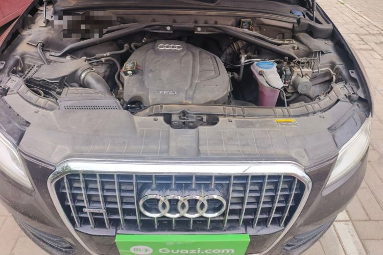 Used Audi Q5 2016 40 TFSI Trendy Edition Engine Bay