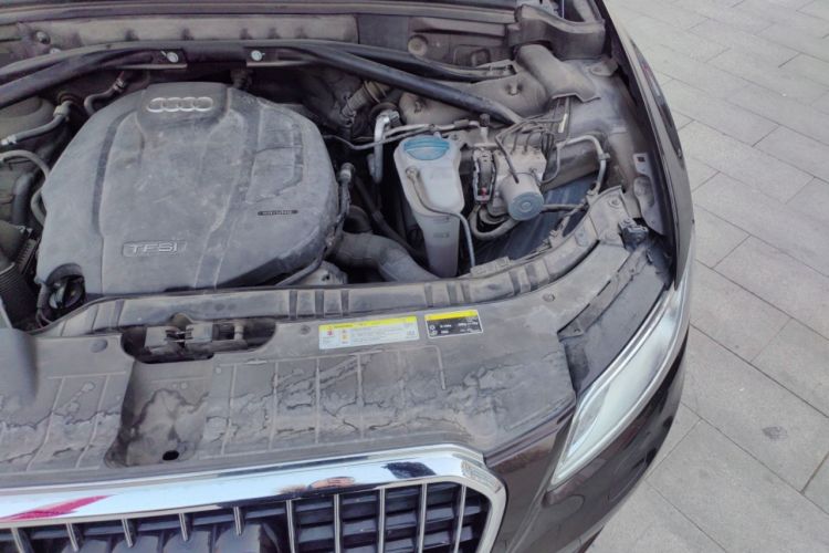 Used Audi Q5 2016 40 TFSI Technology Edition Engine Bay Left