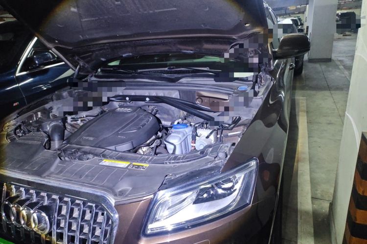 Used Audi Q5 2016 40 TFSI Technology Edition Engine Bay Left