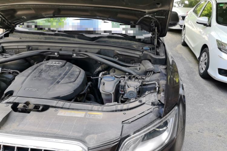 Used Audi Q5 2016 40 TFSI Technology Edition Engine Bay Left