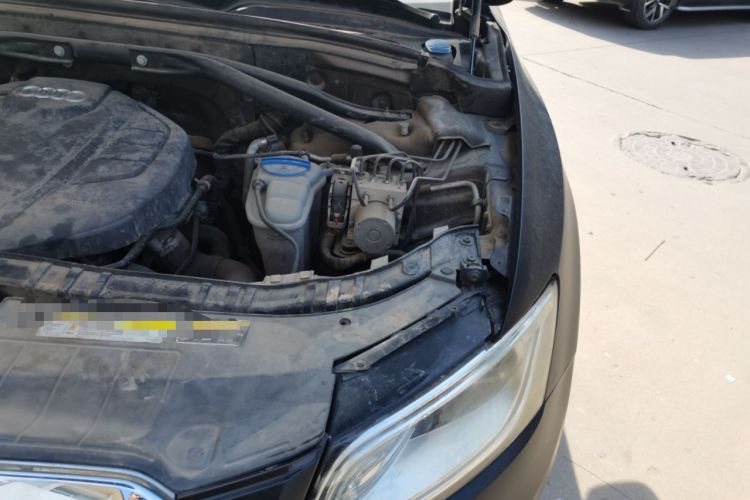 Used Audi Q5 2016 40 TFSI Trendy Edition Engine Bay Left