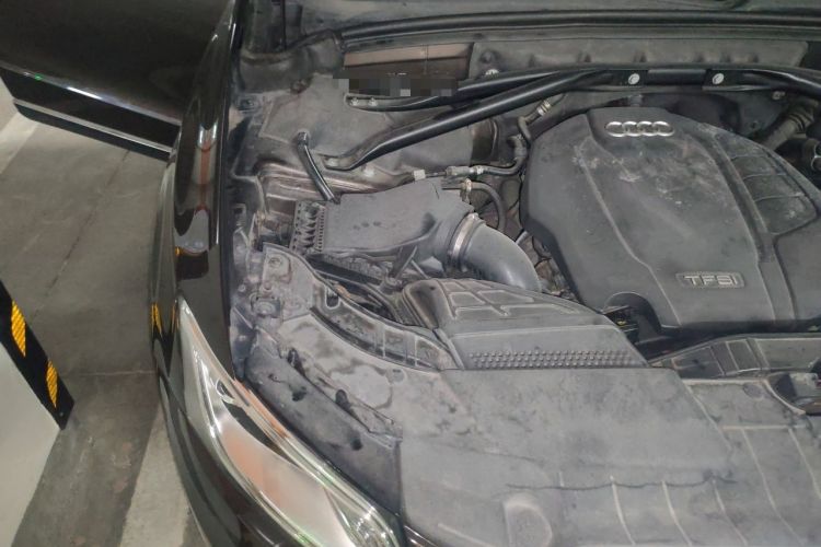 Used Audi Q5 2016 40 TFSI Technology Edition Engine Bay Right
