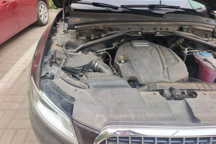 Used Audi Q5 2016 40 TFSI Trendy Edition Engine Bay Right