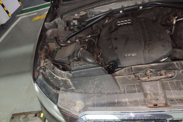 Used Audi Q5 2016 40 TFSI Technology Edition Engine Bay Right