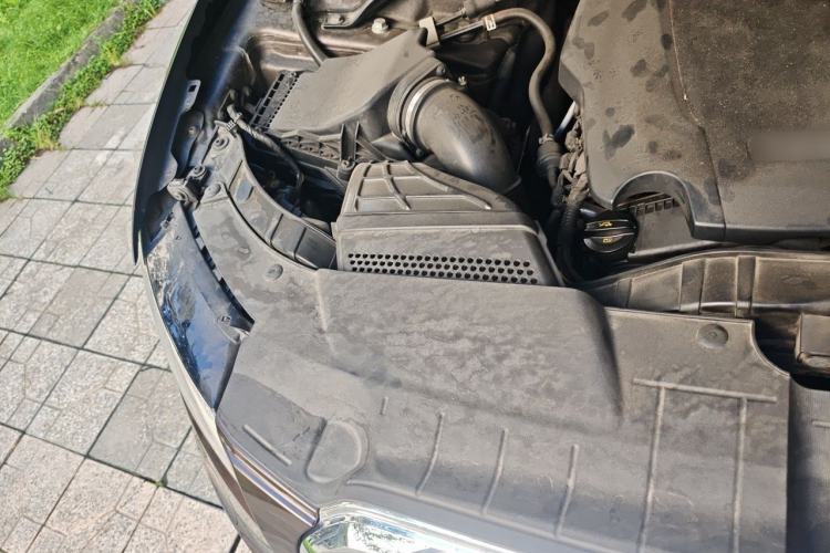 Used Audi Q5 2016 40 TFSI Comfort Model Engine Bay Right