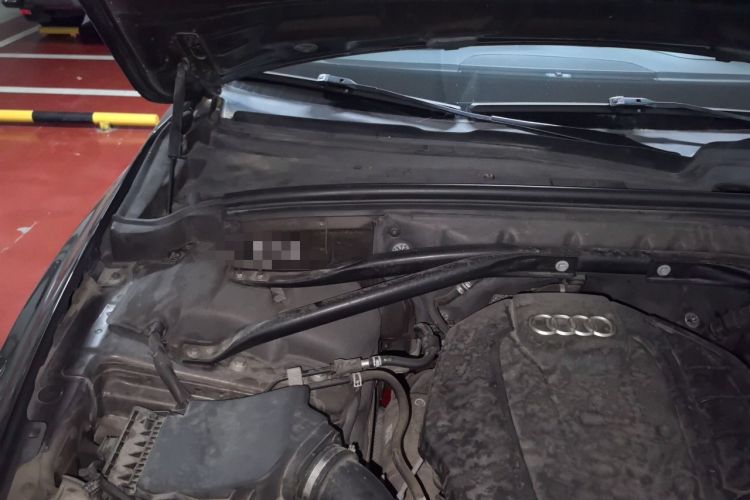 Used Audi Q5 2016 40 TFSI Technology Edition Engine Bay Right