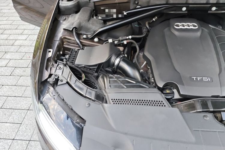 Used Audi Q5 2016 40 TFSI Technology Edition Engine Bay Right