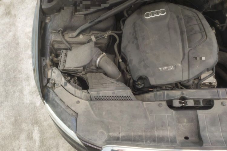 Used Audi Q5 2016 40 TFSI Technology Edition Engine Bay Right