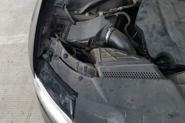 Used Audi Q5 2016 40 TFSI Trendy Edition Engine Bay Right
