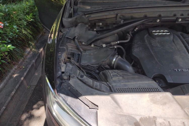 Used Audi Q5 2016 40 TFSI Technology Edition Engine Bay Right