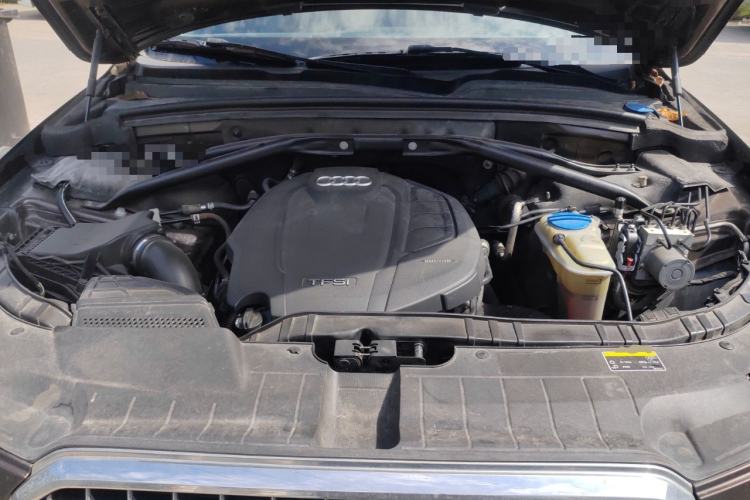 Used Audi Q5 2016 40 TFSI Technology Edition Engine Bay