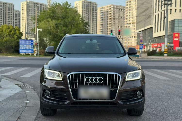 Used Audi Q5 2016 40 TFSI Comfort Model Exterior 1