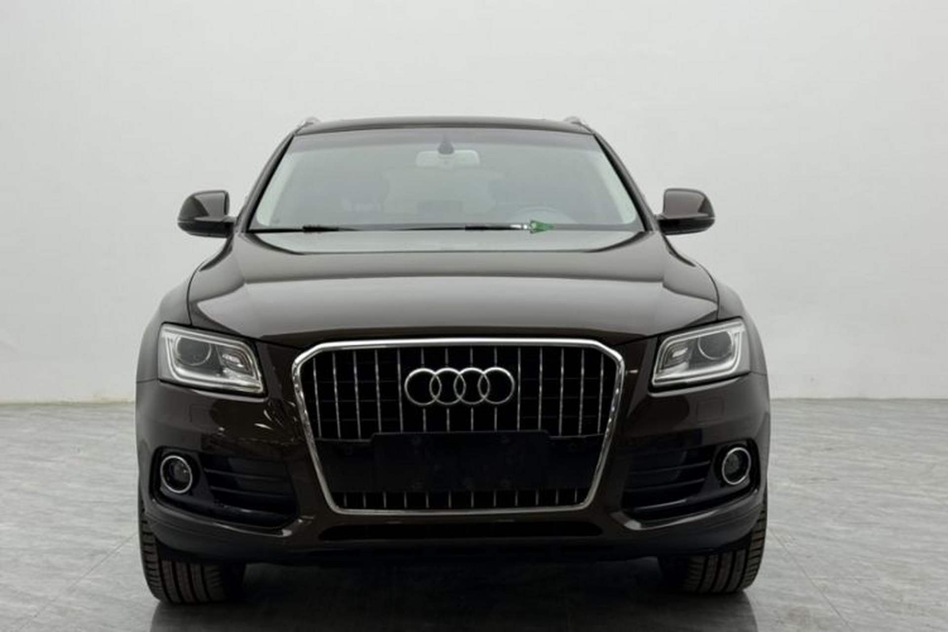 Used Audi Q5 2016 40 TFSI Comfort Model Exterior 1