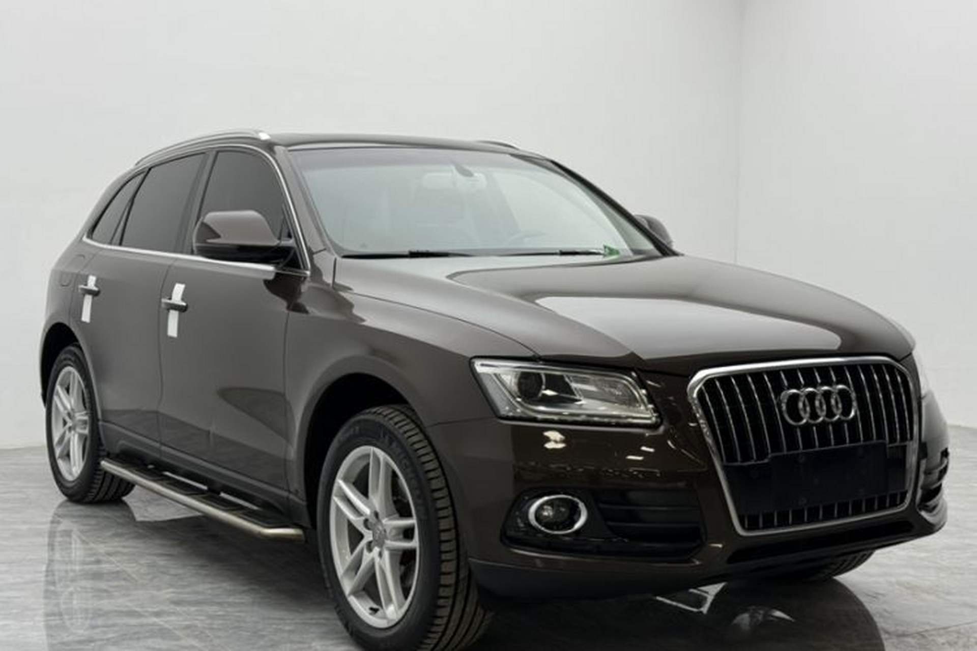 Used Audi Q5 2016 40 TFSI Comfort Model Exterior 2