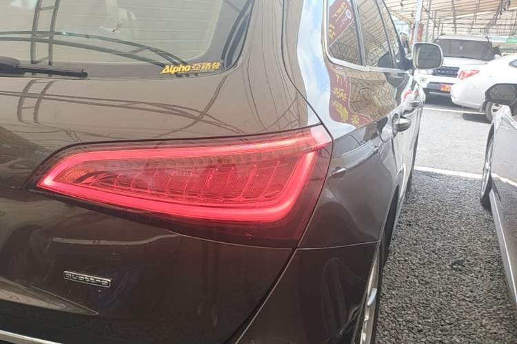 Used Audi Q5 2016 40 TFSI Technology Edition Exterior 3
