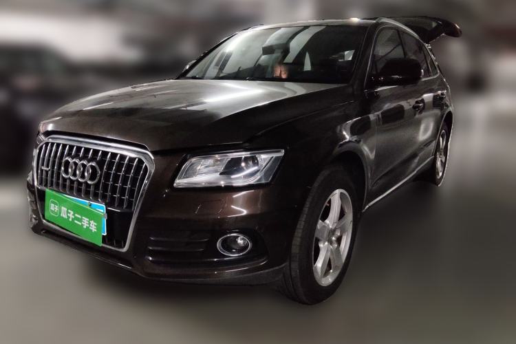 Used Audi Q5 2016 40 TFSI Technology Edition Front Left 45 Deg