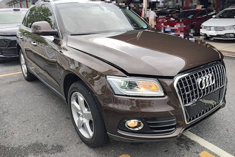 Used Audi Q5 2016 40 TFSI Technology Edition Front Right 45 Deg