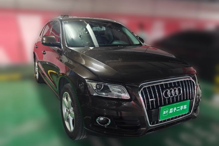 Used Audi Q5 2016 40 TFSI Technology Edition Front Right 45 Deg