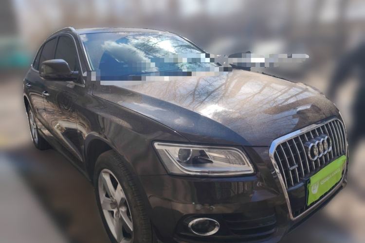Used Audi Q5 2016 40 TFSI Technology Edition Front Right 45 Deg