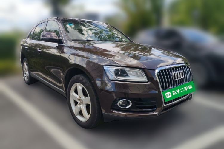 Used Audi Q5 2016 40 TFSI Technology Edition Front Right 45 Deg