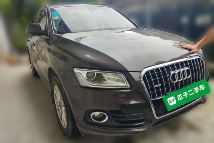 Used Audi Q5 2016 40 TFSI Trendy Edition Front Right 45 Deg
