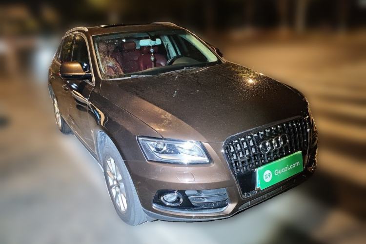 Used Audi Q5 2016 40 TFSI Trendy Edition Front Right 45 Deg
