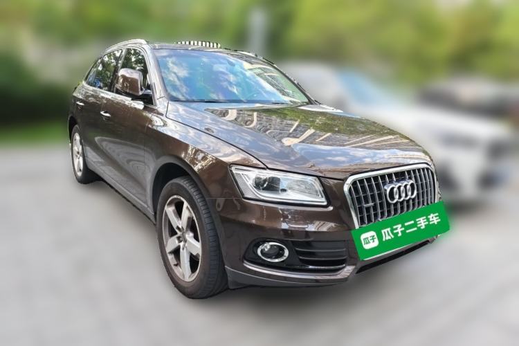 Used Audi Q5 2016 40 TFSI Technology Edition Front Right 45 Deg