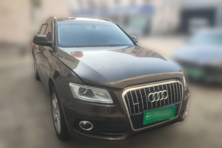 Used Audi Q5 2016 40 TFSI Technology Edition Front Right 45 Deg