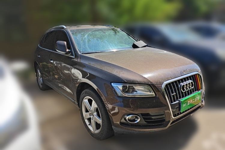 Used Audi Q5 2016 40 TFSI Technology Edition Front Right 45 Deg