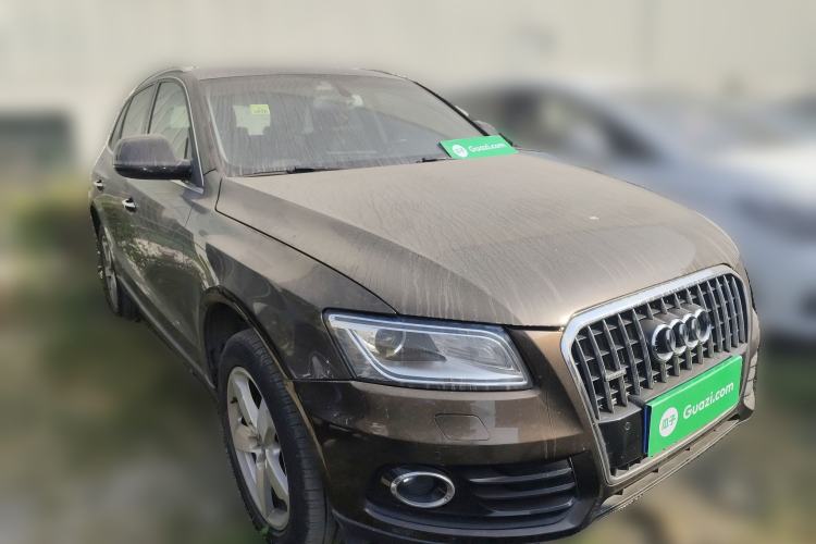 Used Audi Q5 2016 40 TFSI Technology Edition Front Right 45 Deg